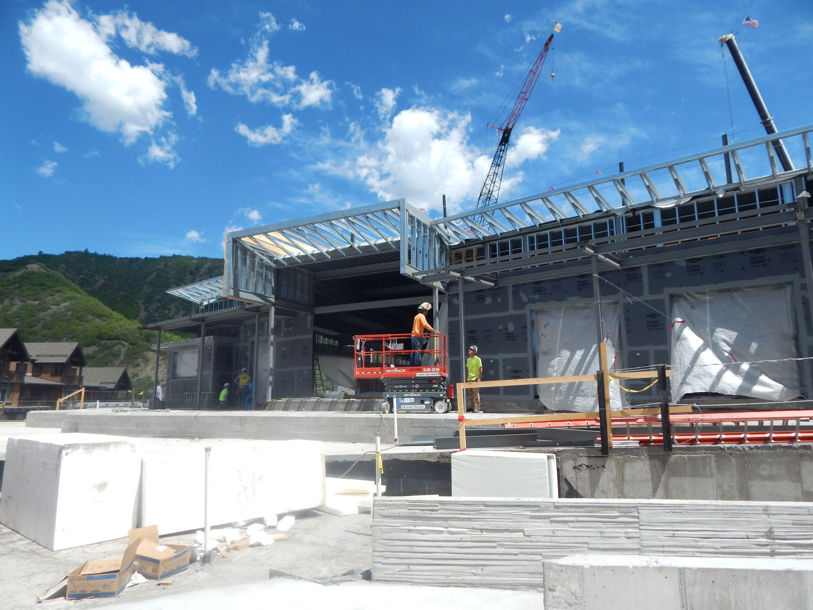 BV 4-building 6.jpg